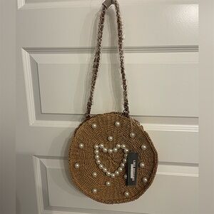Elegant Pearl-Embellished Woven Shoulder Bag